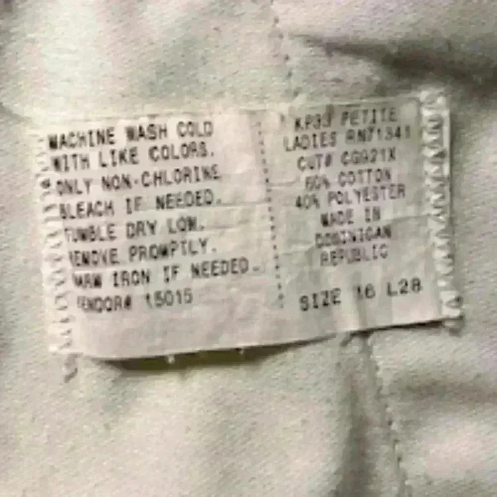 LL Bean Khaki Twill Trousers, Size 16P - Picture 7 of 7